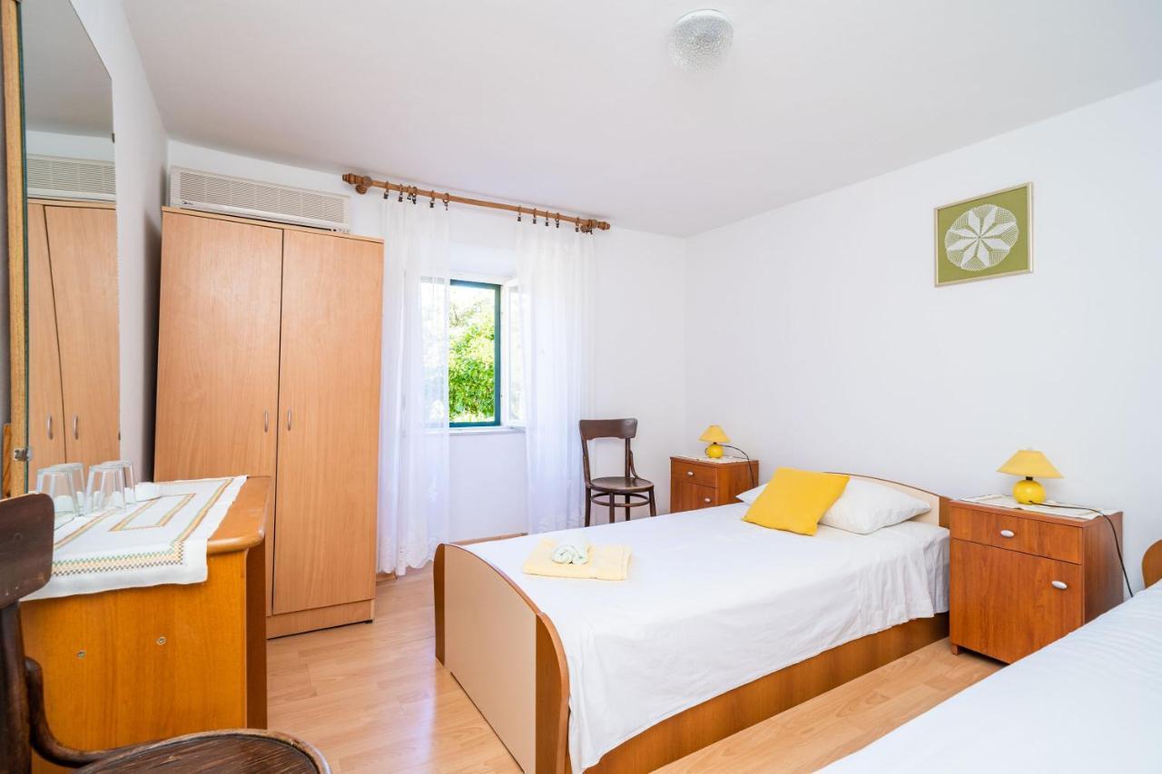Apartments Lidija Zaton  Exterior photo
