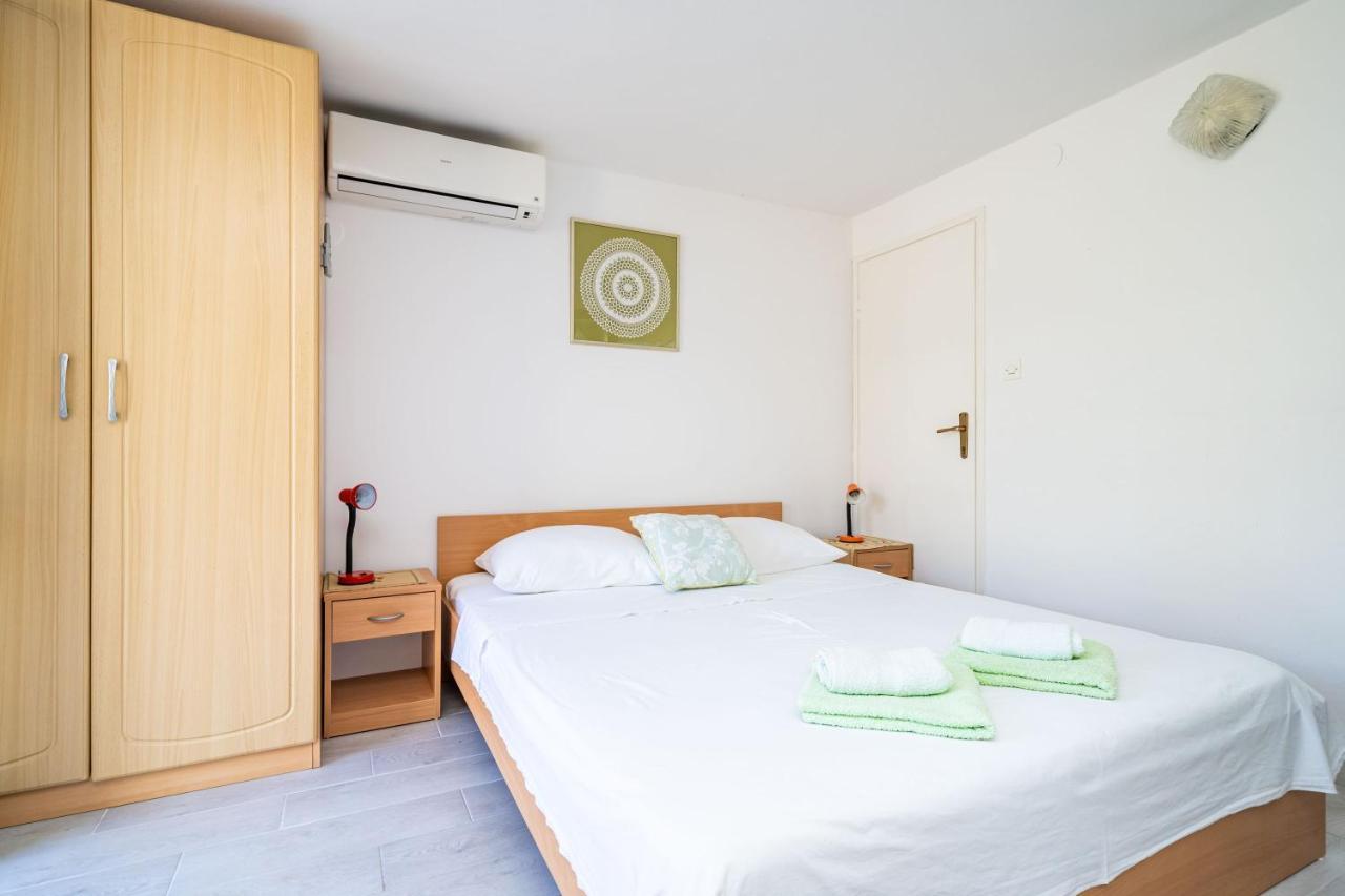 Apartments Lidija Zaton  Exterior photo